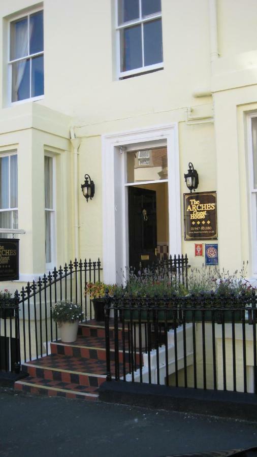 The Arches Guest House Whitby Esterno foto