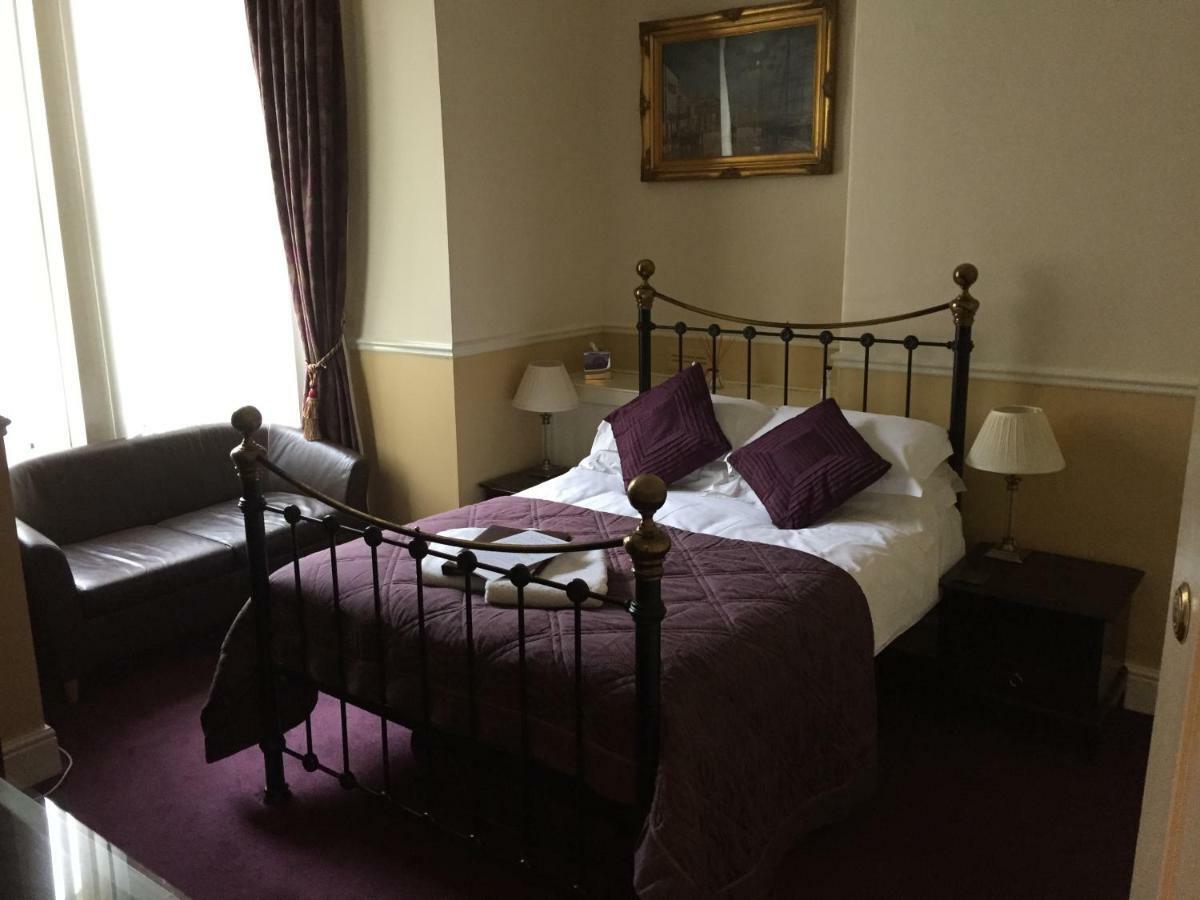 The Arches Guest House Whitby Esterno foto
